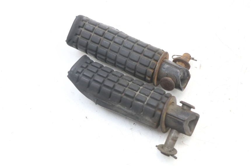 photo de PAAR FUßRASTENHALTER HINTEN HONDA NTV DEAUVILLE 650 (1998 - 2001) - Alternative Perspektive