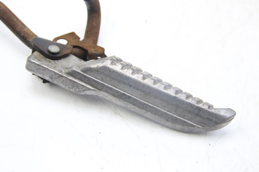 photo de PAAR FUßRASTENHALTER HINTEN SELECT UP OCTALIS 125 (2007 - 2012) - Details der Befestigungspunkte