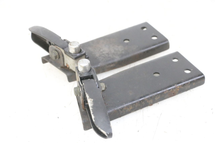 photo de FUSSRASTEN HINTEN JM MOTORS OLDIES GT 4T 50 (2018 - 2025) - Zoom auf Gebrauchszustand