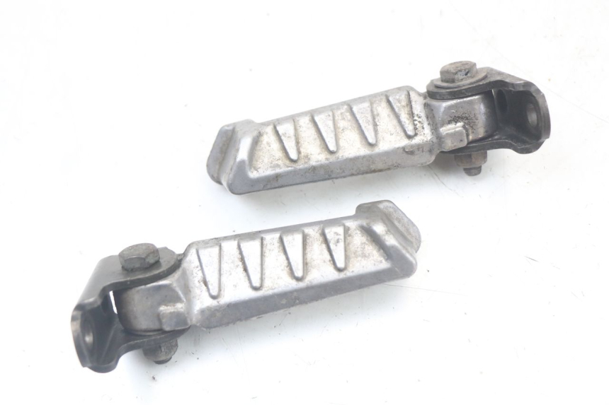 photo de PAAR FUßRASTENHALTER HINTEN PEUGEOT LUDIX 50 (2005 - 2007) - Hauptansicht