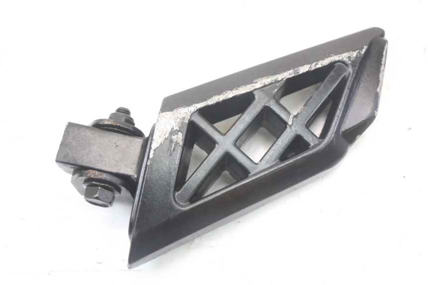 photo de FUSSRASTEN HINTEN PEUGEOT STREETZONE 4T 50 (2018 - 2023) - Details der Befestigungspunkte