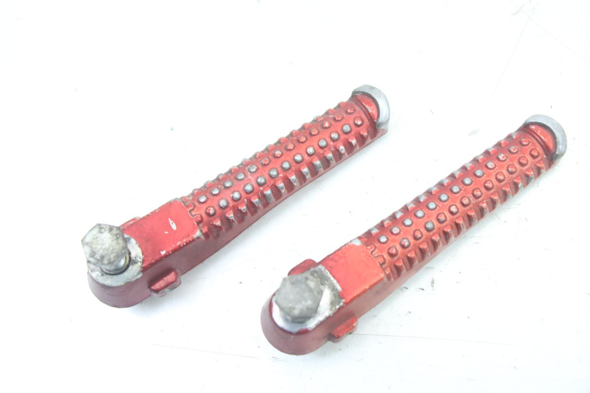 photo de PAAR FUßRASTENHALTER HINTEN PEUGEOT TKR TREKKER FURIOUS 50 (2005 - 2014) - Detailansicht des Bauteils