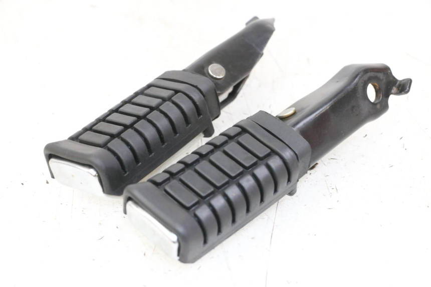 photo de FUSSRASTEN HINTEN REGAL RAPTOR RAXTER 2 125 (2007 - 2015) - Hauptansicht