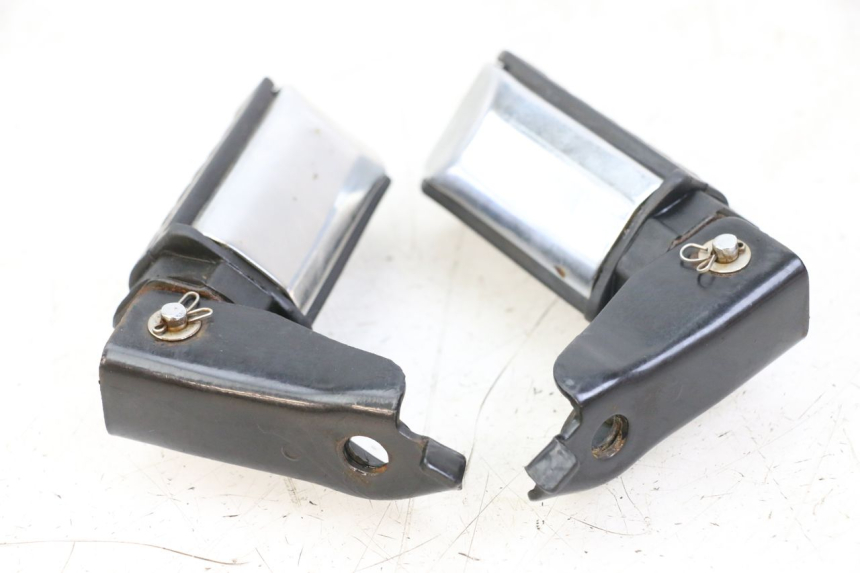 photo de FUSSRASTEN HINTEN REGAL RAPTOR RAXTER 2 125 (2007 - 2015) - Zoom auf Gebrauchszustand