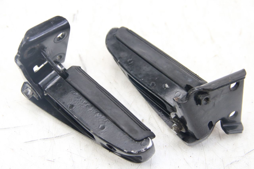 photo de PAAR FUßRASTENHALTER HINTEN GILERA RUNNER SP 50 (2009 - 2017) - Hauptansicht