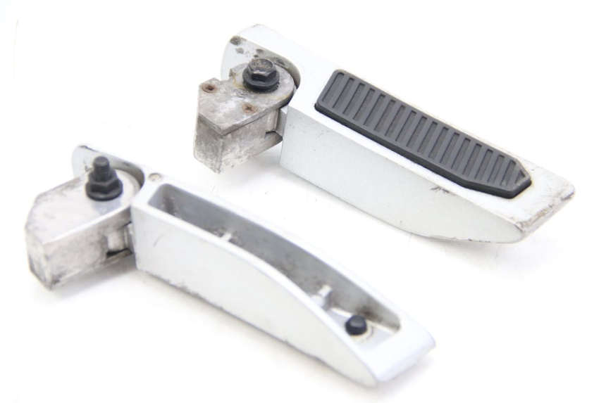 photo de PAAR FUßRASTENHALTER HINTEN LVNENG S5 1 (2019 - 2023) - Alternative Perspektive