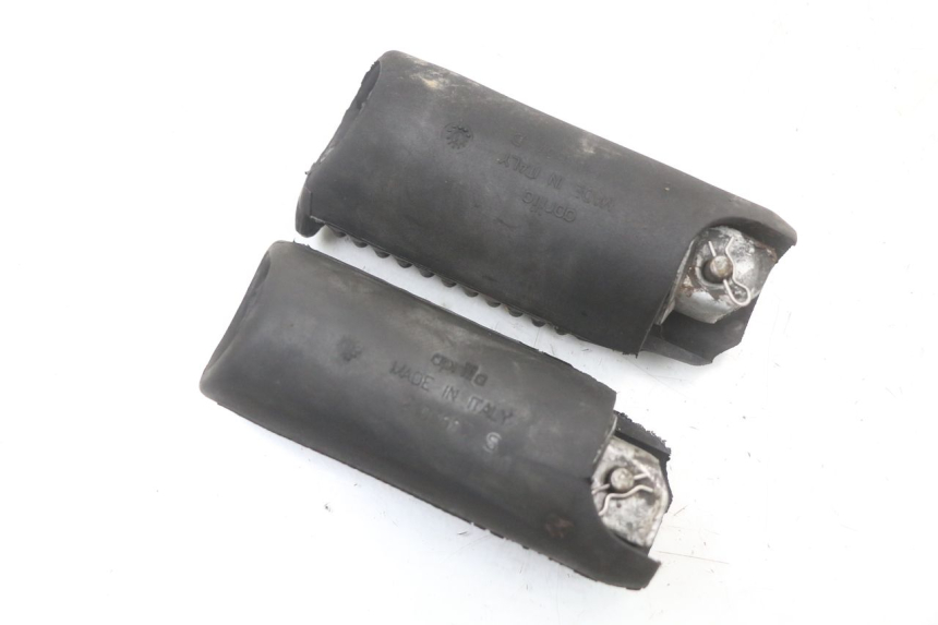 photo de FUSSRASTEN HINTEN APRILIA SCARABEO GT 125 (1999 - 2007) - Technische Nahaufnahme