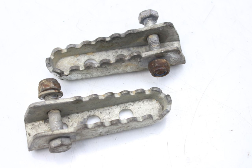 photo de PAAR FUßRASTENHALTER HINTEN GILERA SMT SUPERMOTARD 50 (2009 - 2017) - Hauptansicht