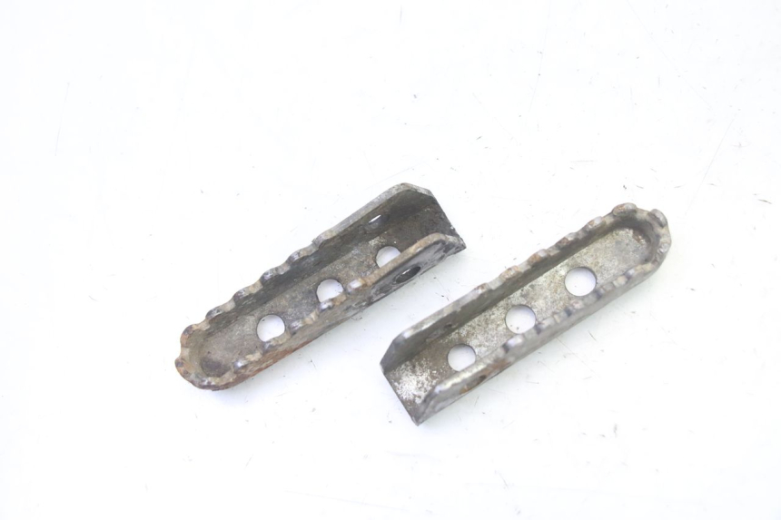 photo de PAAR FUßRASTENHALTER HINTEN GILERA SMT SUPERMOTARD 50 (2009 - 2017) - Detailansicht des Bauteils