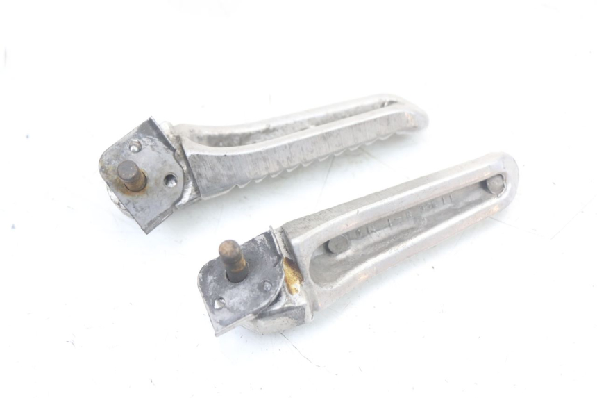 photo de PAAR FUßRASTENHALTER HINTEN SUZUKI SV S 650 (1999 - 2002) - Gesamtansicht des Produkts