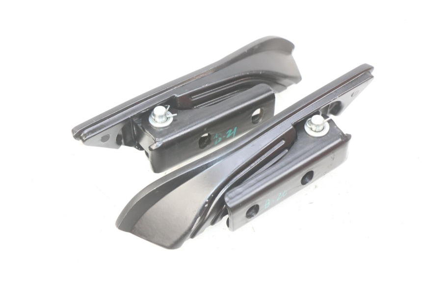 photo de PAAR FUßRASTENHALTER HINTEN APRILIA SXR 50 (2021 - 2023) - Hauptansicht