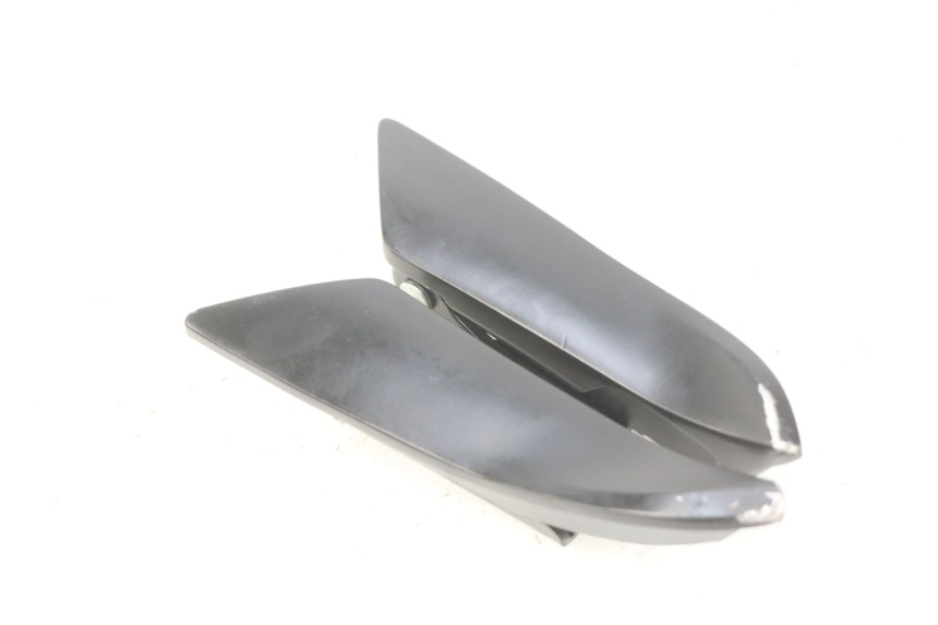 photo de PAAR FUßRASTENHALTER HINTEN APRILIA SXR 50 (2021 - 2023) - Zoom auf Gebrauchszustand