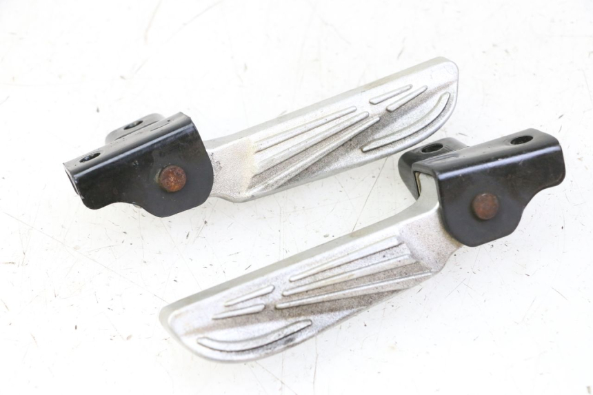 photo de FUSSRASTEN HINTEN SYM FIDDLE 3 III 50 (2014 - 2020) - Hauptansicht