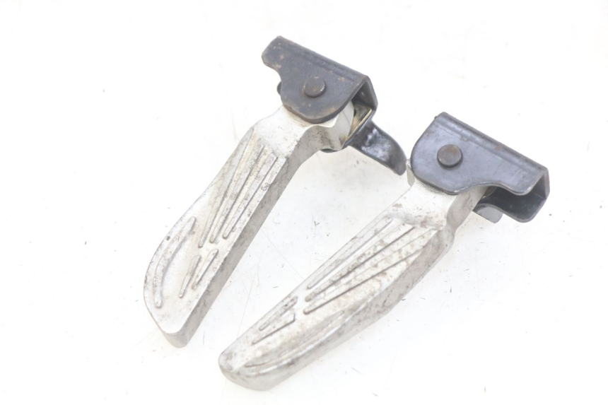 photo de PAAR FUßRASTENHALTER HINTEN SYM SYMPHONY 125 (2009 - 2015) - Hauptansicht