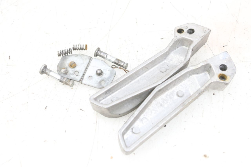 photo de FUSSRASTEN HINTEN NECO TEMPO 4T 50 (2022 - 2026) - Alternative Perspektive