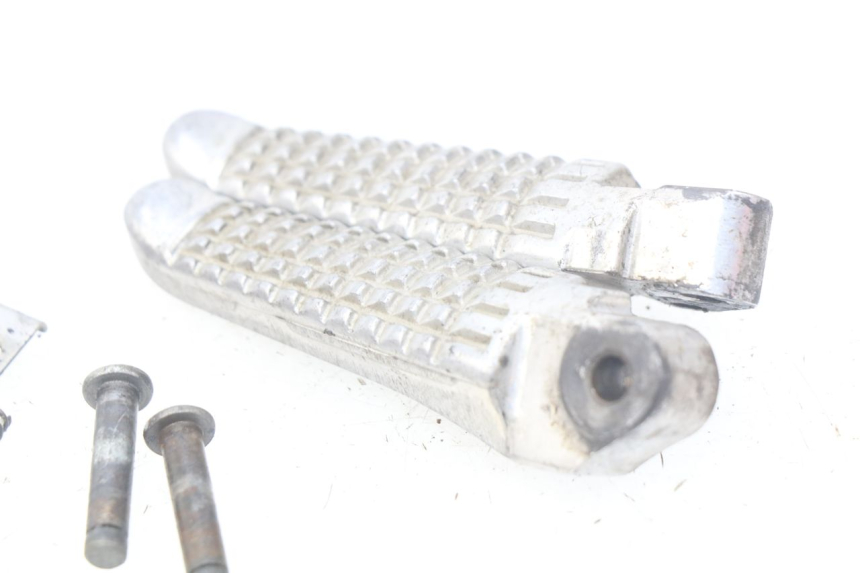 photo de PAAR FUßRASTENHALTER HINTEN SUZUKI TLS TL S 1000 (1997 - 2001) - Alternative Perspektive