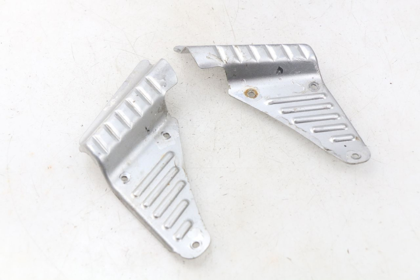 photo de FUSSRASTEN HINTEN BAOTIAN TRAVEL SPIRIT 50 (2010 - 2012) - Hauptansicht