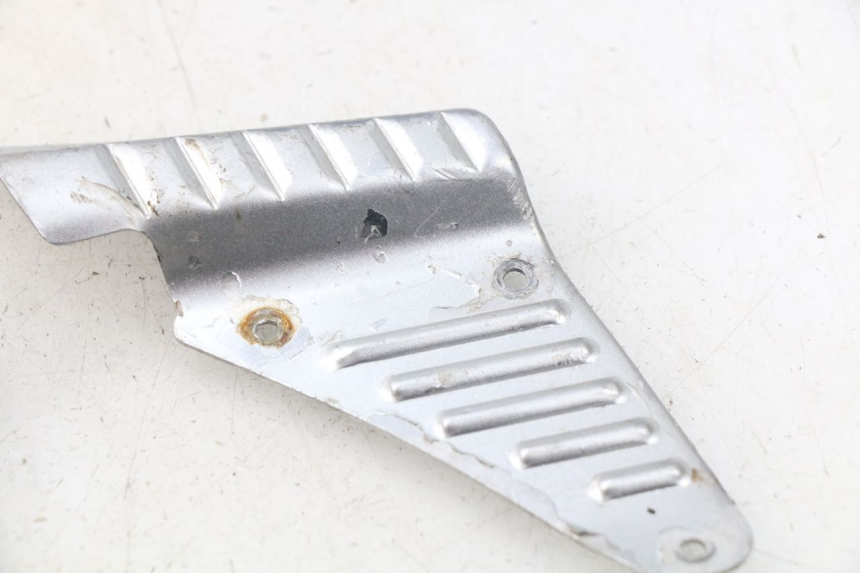 photo de FUSSRASTEN HINTEN BAOTIAN TRAVEL SPIRIT 50 (2010 - 2012) - Technische Nahaufnahme