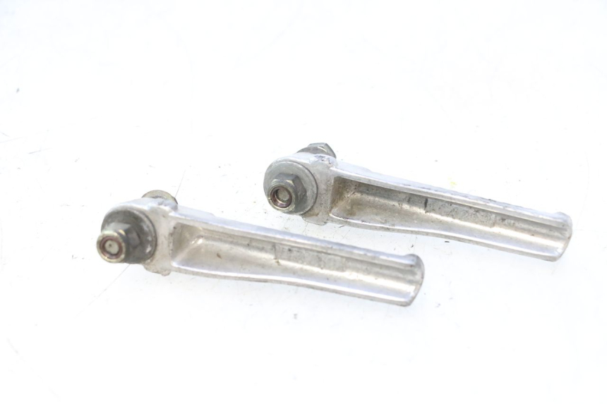 photo de PAAR FUßRASTENHALTER HINTEN PEUGEOT TREKKER 50 (1995 - 2004) - Technische Nahaufnahme