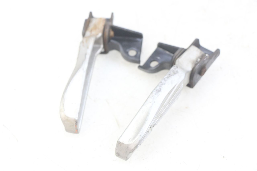 photo de PAAR FUßRASTENHALTER HINTEN PEUGEOT TWEET 4T 50 (2018 - 2022) - Technische Nahaufnahme