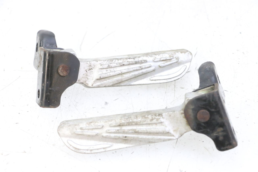 photo de FUSSRASTEN HINTEN PEUGEOT TWEET 4T 50 (2014 - 2019) - Hauptansicht