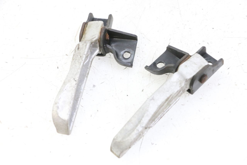 photo de FUSSRASTEN HINTEN PEUGEOT TWEET 4T 50 (2014 - 2019) - Technische Nahaufnahme