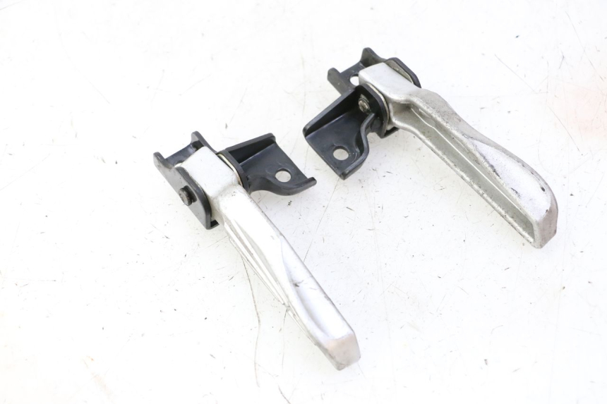 photo de FUSSRASTEN HINTEN PEUGEOT TWEET PRO CARGO 50 (2018 - 2022) - Technische Nahaufnahme