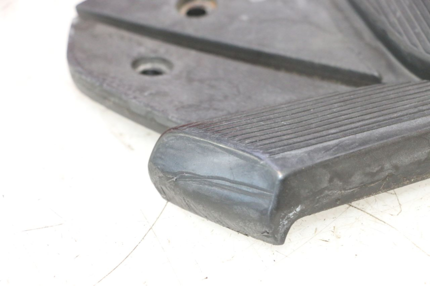 photo de PAAR FUßRASTENHALTER HINTEN PIAGGIO VESPA S 2T 50 (2007 - 2014) - Technische Nahaufnahme