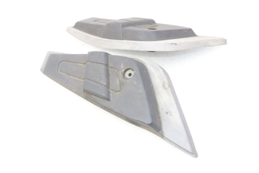 photo de PAAR FUßRASTENHALTER HINTEN PIAGGIO X9 EVOLUTION 500 (2003 - 2005) - Alternative Perspektive