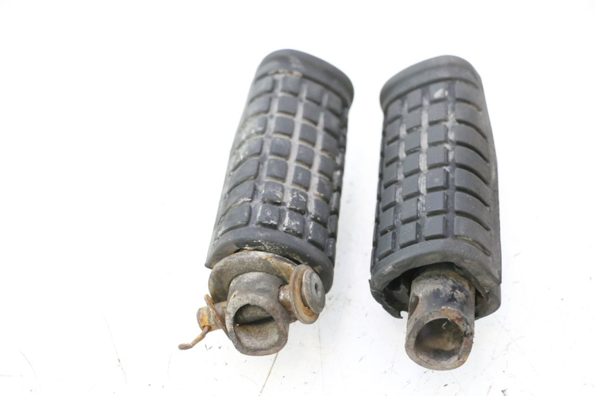 photo de FUSSRASTEN HINTEN HONDA XRV AFRICA TWIN 750 (1990 - 1992) - Alternative Perspektive