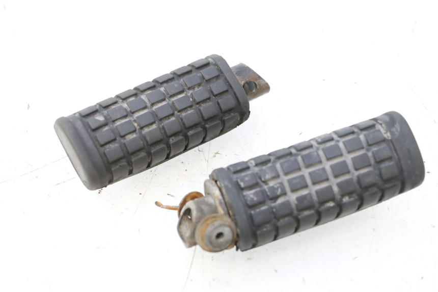 photo de FUSSRASTEN HINTEN HONDA XRV AFRICA TWIN 750 (1990 - 1992) - Details der Befestigungspunkte