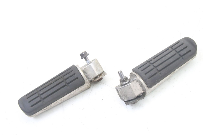 photo de FUSSRASTEN HINTEN YAMAHA FZ6 FAZER S2 600 (2007 - 2011) - Hauptansicht