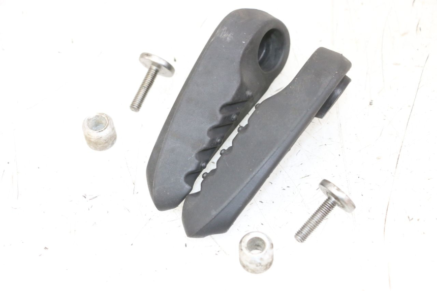 photo de PAAR FUßRASTENHALTER HINTEN YAMAHA NEOS NEO'S 4T 50 (2008 - 2016) - Zoom auf Gebrauchszustand