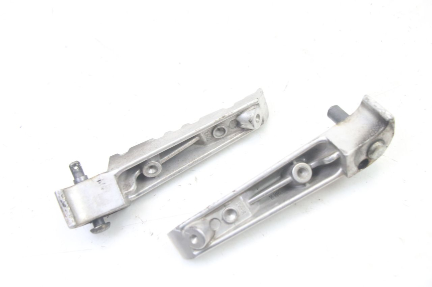 photo de FUSSRASTEN HINTEN YAMAHA YP X-MAX XMAX 400 (2014 - 2017) - Alternative Perspektive