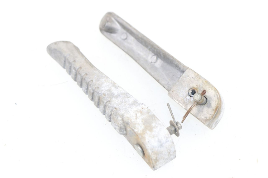 photo de FUSSRASTEN HINTEN YIYING YY T POWER MAX 125 (2006 - 2016) - Detailansicht des Bauteils