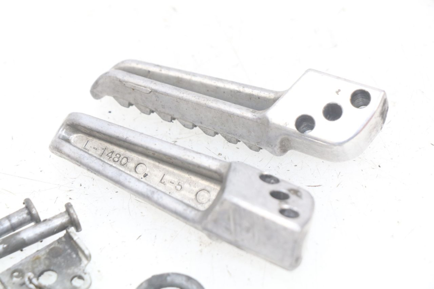 photo de PAAR FUßRASTENHALTER HINTEN KAWASAKI Z S 750 (2003 - 2006) - Alternative Perspektive