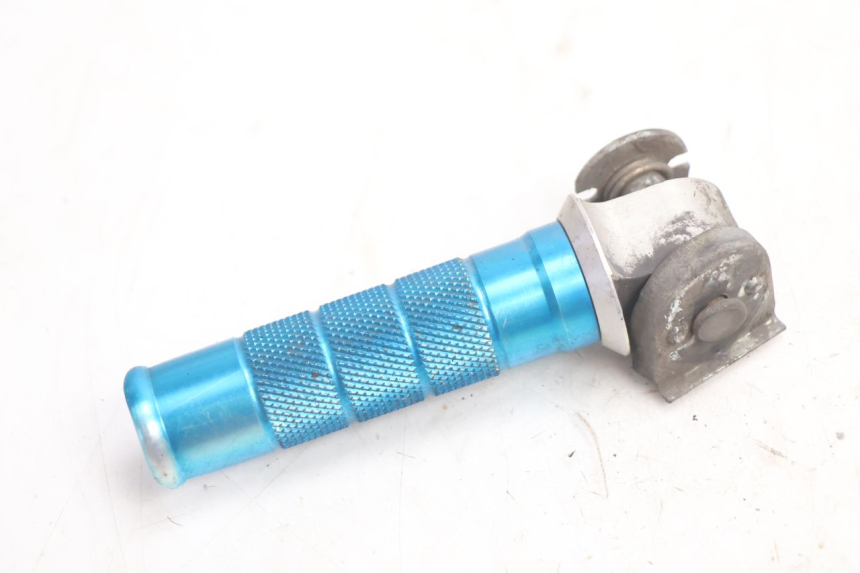 photo de PAAR FUßRASTENHALTER HINTEN KAWASAKI ZX-6R ZX6R 600 (1995 - 1997) - Detailansicht des Bauteils