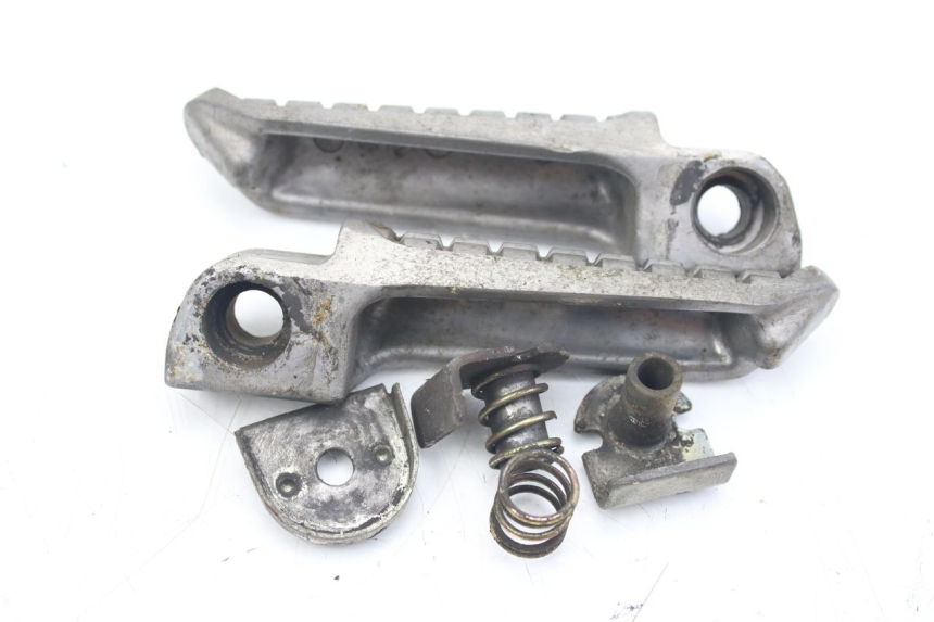 photo de PAAR FUßRASTENHALTER HINTEN KAWASAKI ZZR 600 (1995 - 2004) - Alternative Perspektive