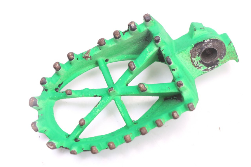 photo de FUSSRASTEN VORN ORION AGB37 CRF1 DIRT BIKE 140 - Oberflächenzustand und Material