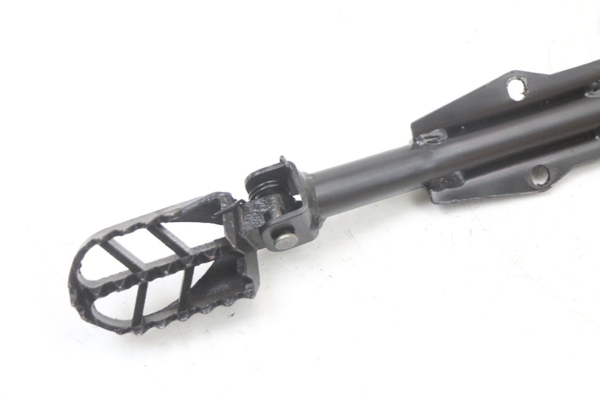 photo de FUSSRASTEN VORN RSR DIRT BIKE 150 - Zoom auf Gebrauchszustand