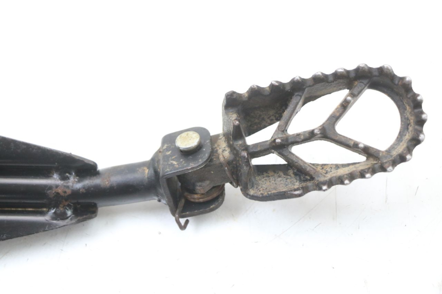 photo de VORDERE FUßRASTENPAAR KSR RACING DRIFT 140 - Alternative Perspektive