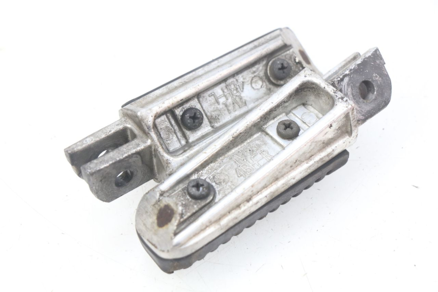 photo de VORDERE FUßRASTENPAAR YAMAHA FJR ABS 1300 (2016 - 2020) - Zoom auf Gebrauchszustand