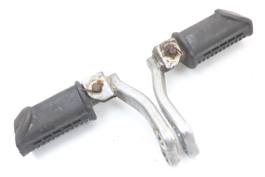 photo de FUSSRASTEN VORN SUZUKI GN 125 (1997 - 2000) - Gesamtansicht des Produkts