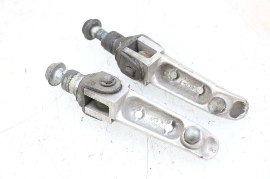 photo de FUSSRASTEN VORN SUZUKI GSXR GSX-R 1000 (2003 - 2004) - Alternative Perspektive