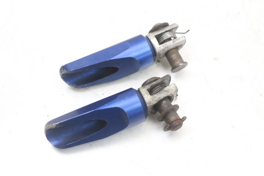 photo de FUSSRASTEN VORN KAWASAKI ZR7 ZR-7 S 750 (1999 - 2004) - Technische Nahaufnahme