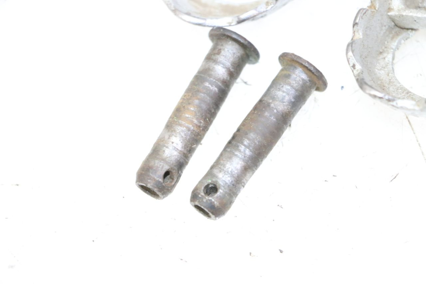 photo de FUSSRASTEN VORN KAWASAKI KX 65 (2000 - 2019) - Geprüftes Gebrauchtteil