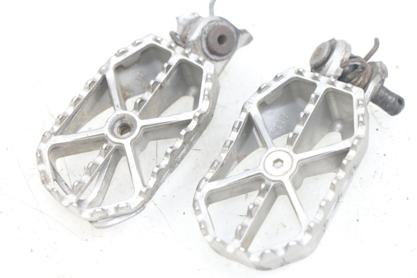 photo de VORDERE FUßRASTENPAAR KAWASAKI KXF KX-F 250 (2012 - 2014) - Hauptansicht