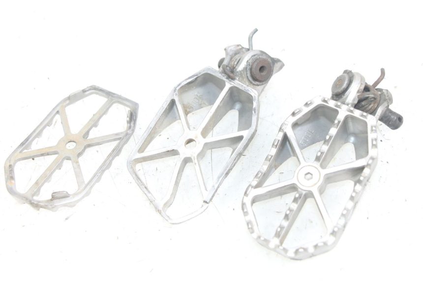 photo de VORDERE FUßRASTENPAAR KAWASAKI KXF KX-F 250 (2012 - 2014) - Geprüftes Gebrauchtteil