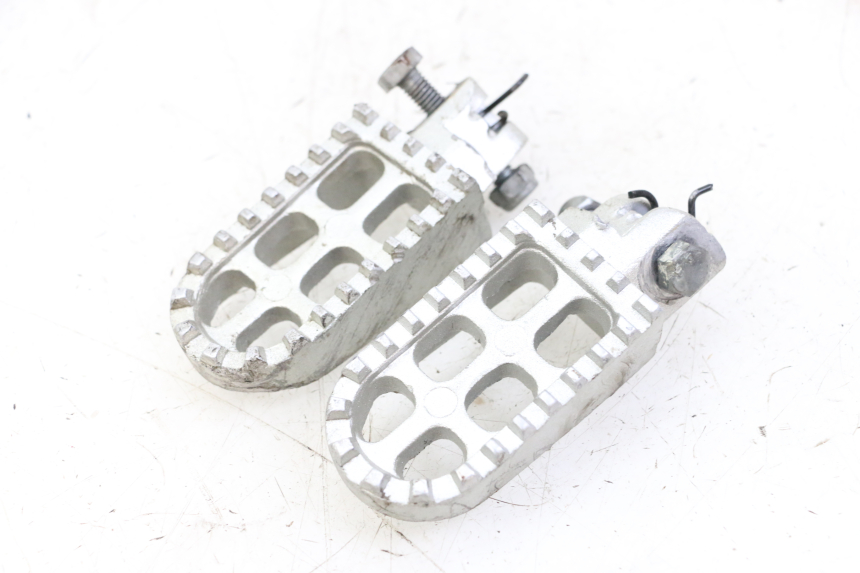 photo de VORDERE FUßRASTENPAAR LONCIN DIRT BIKE 125 - Hauptansicht