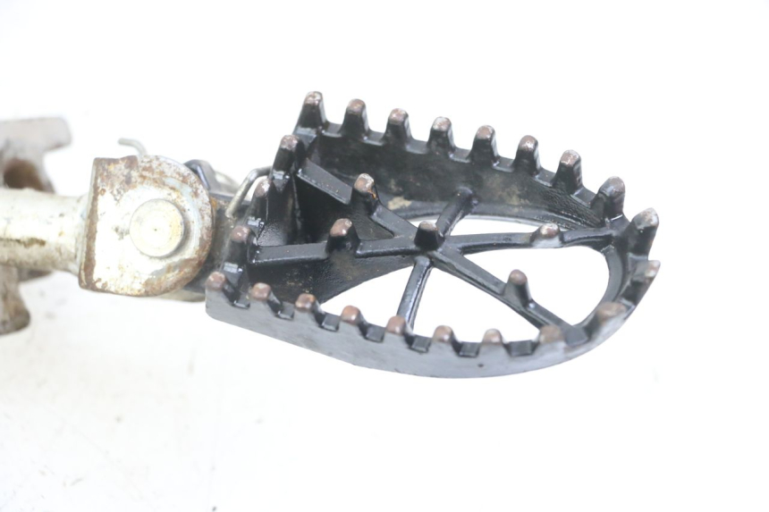 photo de VORDERE FUßRASTENPAAR APOLLO RFZ 125 - Oberflächenzustand und Material